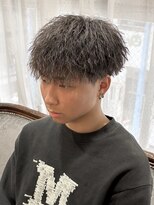 シェール(CHER)&nbsp;ツイストマッシュ　ツイストパーマ　メンズパーマ　メンズカット