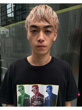 ナヌーク ダイカンヤマ(nanuk daikanyama) メンズヘア・ブリーチカラー（担当　テッペイ）