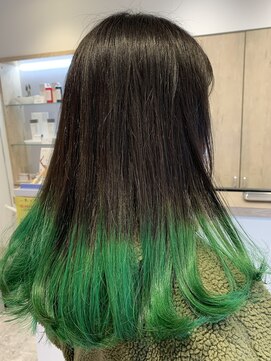 ルルバイアズール 草加店(LULU by azule) 裾カラー,グリーン,ケアブリーチ【草加】