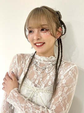 アンニュ(annuy) ハイトーン ダブルカラー ヘアアレンジ ブリーチ 前髪カット