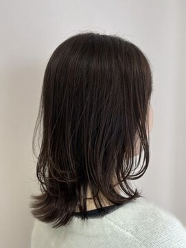 アンベリールフルー(EMBELLIR fleur) 軽やかミディアムレイヤー