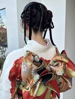 ロジェブルー(Rosier Bleu)&nbsp;【成人式ヘアセット】ツインアレンジ / ベロアリボン