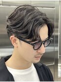 原宿毛流れセンターパートニュアンスパーマビジネスヘア刈り上げ