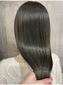 赤みなしオリーブベージュ
