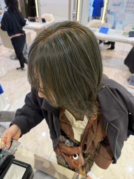 ケンジ 平塚 アネッタ(KENJE annetta) オリーブカラー