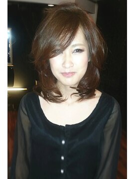 ヘアラウンジ ビジュー(hair Lounge Bijou) 大人可愛いセミロング