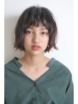 メゾンブラン アヴェダ(Maison Blanc AVEDA) シンプルボブ