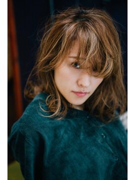 グランシャリオ 笹塚店(Grand Chariot) 【GrandChariot 笹塚】ランダムカールのセミディスタイル