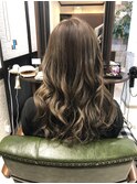 立体カラースタイリッシュロング