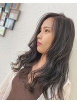 アミュー(amiu)&nbsp;透明感グレージュ