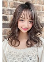 リークフー(Ree cu fuu) 20代30代大人かわいい抜け感グレージュヘアー♪