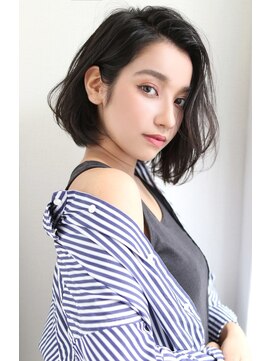 ロゼ 枚方(Rose) 【ROSE】マニッシュショート ネイビーカラー フレンチボブ