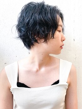 ヘアーワークス ヘルム 渋谷店(HAIR WORKS HELM)の写真/[カット+TR¥6000]360度おしゃれヘア×高再現度≫を実現♪毎日サロンと同じ仕上がりを自宅で再現* [渋谷]