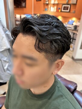 銀座マツナガ 浅草店 ニュアンス/ビジネスパーマ/アップバング/フェード/バーバー