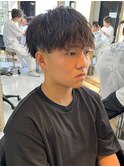ツイストスパイラルパーマ メンズカット メンズサロン 眉毛