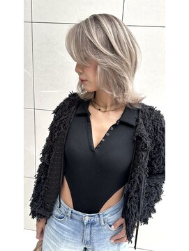 シアー(sheer) シャドールーツ