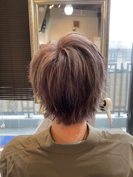 ヘアーリゾートガーデン 南柏店(Hair Resort Garden) 透明感シルバーグレー