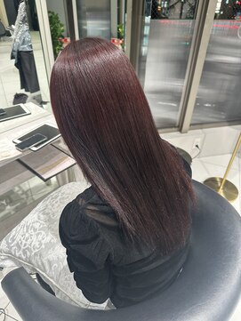 フォルテ ティアラ 横浜店(FORTE TIARA) ピンクレッドカラー