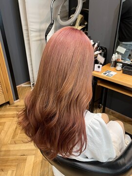 アルター(aL ter) ピンクベージュ［ホワイトグレージュ/ブラウン］長野歌穂