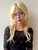 パーク 福岡天神西通り店(parc)&nbsp;ブリーチ 抜きっぱなしブロンド ハイトーン 顔周りレイヤー 艶髪