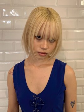 リリック(LYLICK) ブロンドカラー