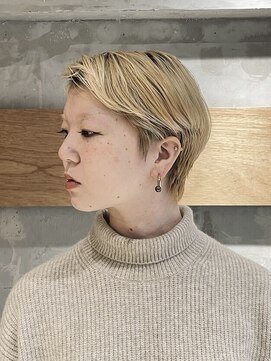 キエン 池袋東口(kien) アップバングショート