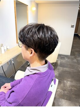 メンズ ヘアー リベット(MENS HAIR LIBETT) センターパート