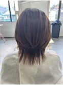 ミディアムくびれウルフカット