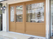 ネオバーバースタイルパラディソ(NeoBarberStylePARADISO)の雰囲気（≪金沢文庫駅徒歩７分≫駅近。女性も男性も気軽に行ける理容室。）