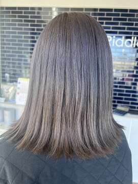 リドル ヘアー 駒生店(Riddle HAIR) 透明感グレージュの外ハネミディ