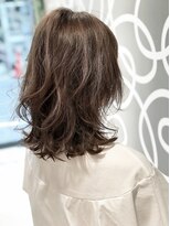 ミッシェル アフロート(michelle afloat)&nbsp;20代30代40代50代トップふんわり立体小顔ひし形レイヤーカット