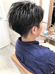 30～40代に大人気☆ツーブロックショート【Grapevine新小岩】