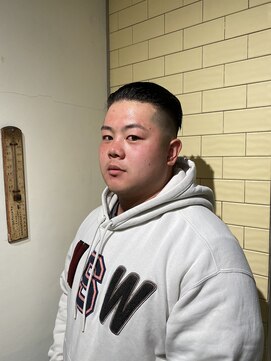 タケシズバーバー(BARBER) スリックバックフェード