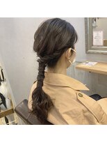 ワット 新宿店&nbsp;ヘアセット ローポニーアレンジ