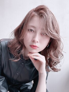 アイティーバイアルバム 藤沢店(IT by ALBUM) 韓国風ヨシンモリ_アースカラーくびれヘアツートンカラー_38549