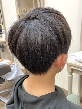 アルターリール(aL ter Rire) アッシュブラック/カルマパーマ/ベリーショート/鎌取/中村郁未