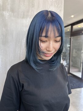 トテ(tote.) ブルーカラーブリーチカラーハイトーンカラーレイヤーカット