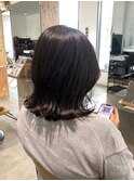 切りっぱなしミディアムボブ黒髪暗髪艶髪