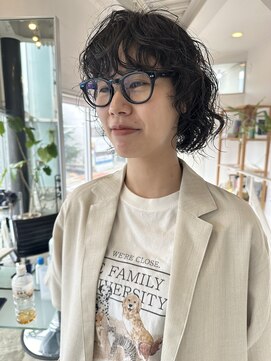 スガタ(SUGATA) マッシュレイヤーボブくるくるパーマ