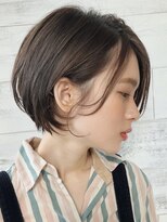 ノイカーム(noi Calm)&nbsp;顔周りレイヤーカットグレージュカラーくびれボブベージュカラー