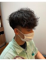 パシフィックダズールコパン(Pacific Dazzle copain)&nbsp;神戸メンズ　ツイスパ　波巻き　ニュアンス　プードルパーマ