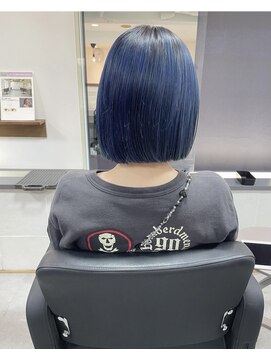 ユーリ(juli) アオ