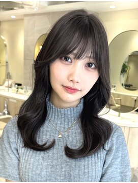ミズチャーム(Ms.CHARM) 韓国ヘア/顔まわりレイヤー/透明感カラー/顔まわりカット/前髪