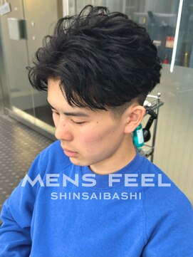 メンズフィール 心斎橋(MEN'S FEEL) ショートフェザーパーマ 刈り上げ 爽やか メンズパーマ