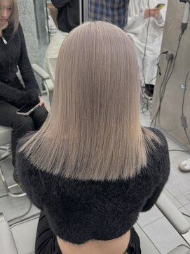 トゥルークリエイション 渋谷(True Creation) 韓国/レイヤー／イメチェン/ホワイト/外ハネポブ/美髪/渋谷