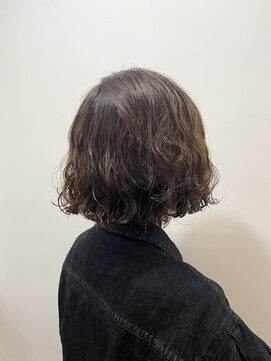 ヘアーアンドメイクアップモパ ボブパーマ