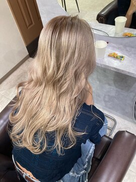 グラッジ 池袋(GLADGE) ブロンドベージュ