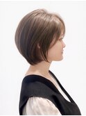 小顔見せの大人丸みショート
