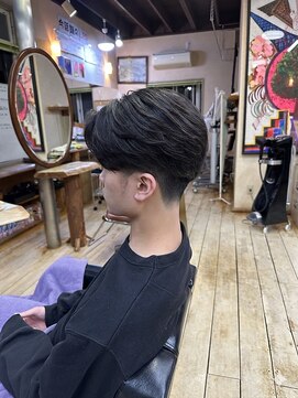 ヘアオブシェーレ(HAIR of Schere) 毛流れセンターパート