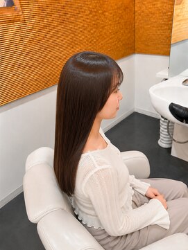 ビーアップヘアー(be:up hair) 後ろ姿まで綺麗な髪質改善ストレート